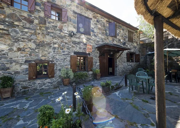Hotel Rural Valle De Ancares